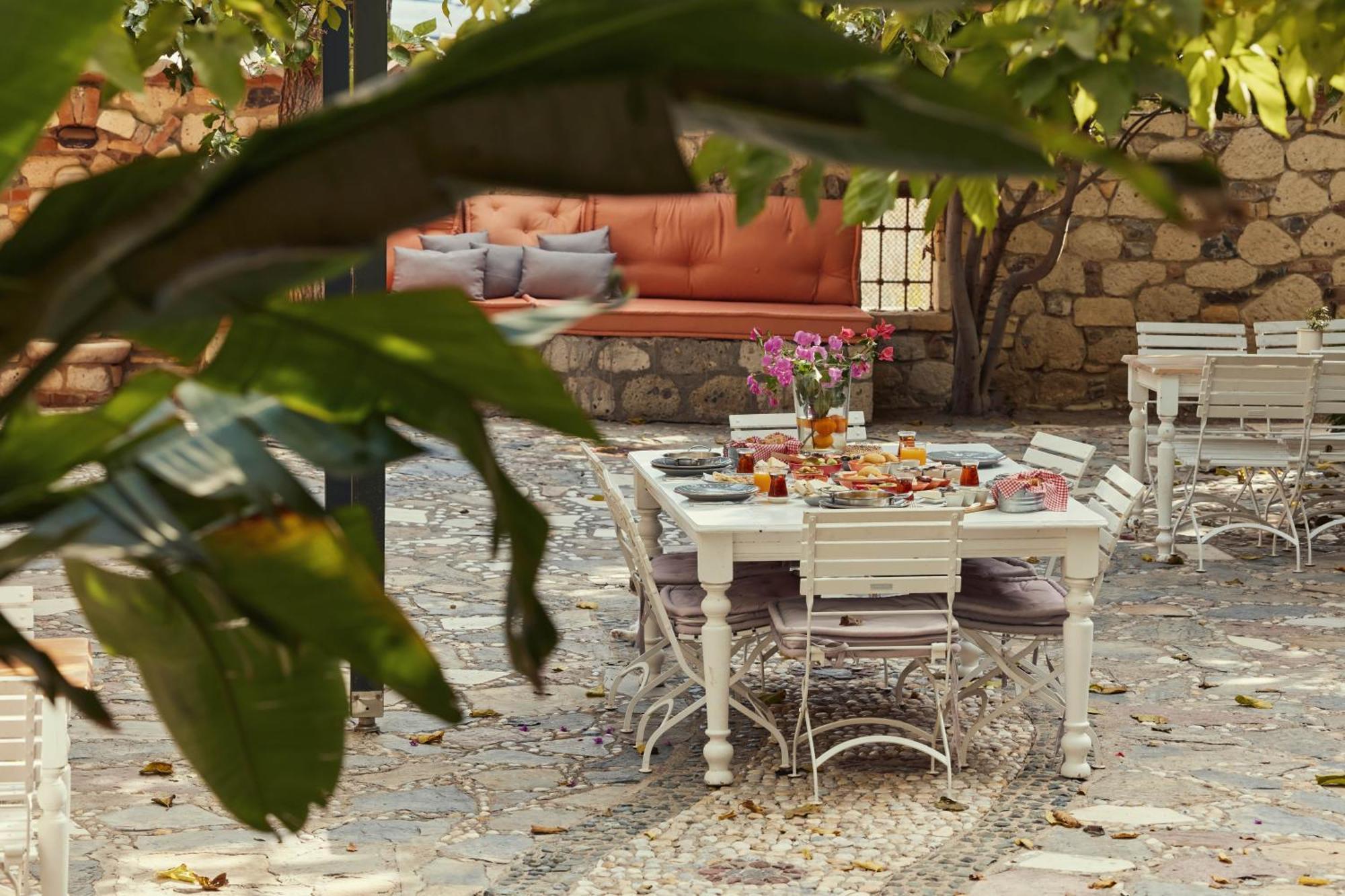 Alacati Zeytin Konak Hotel מראה חיצוני תמונה