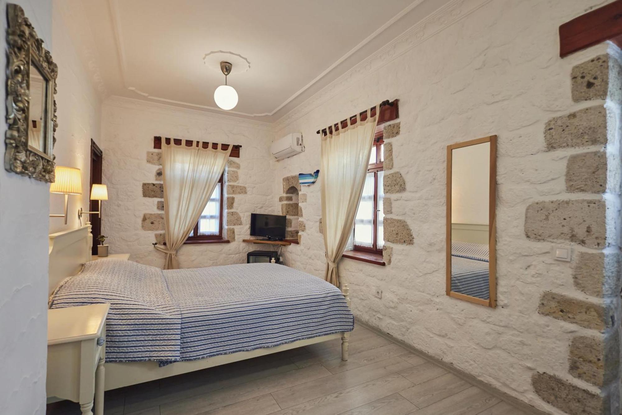 Alacati Zeytin Konak Hotel מראה חיצוני תמונה