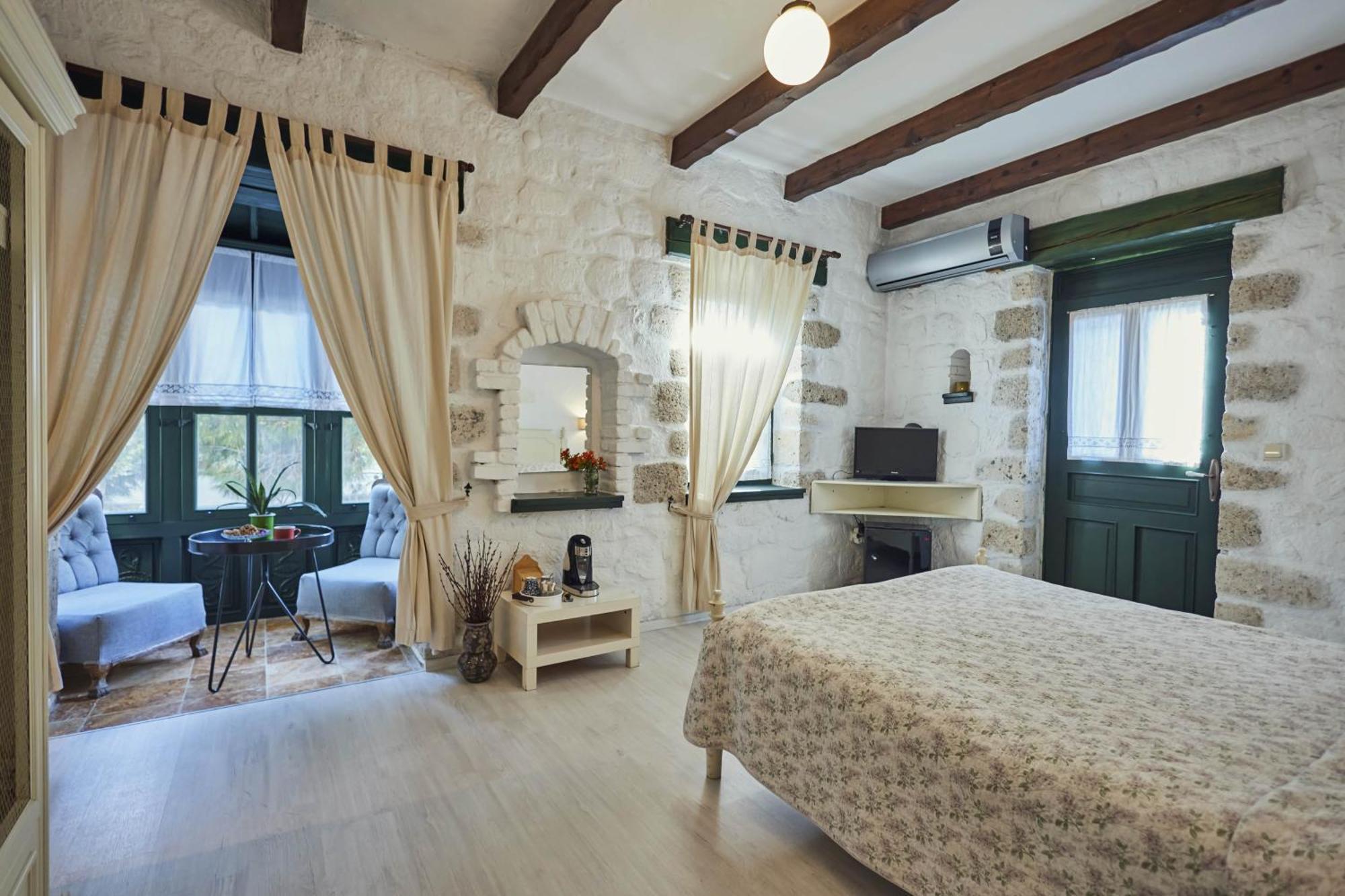 Alacati Zeytin Konak Hotel מראה חיצוני תמונה